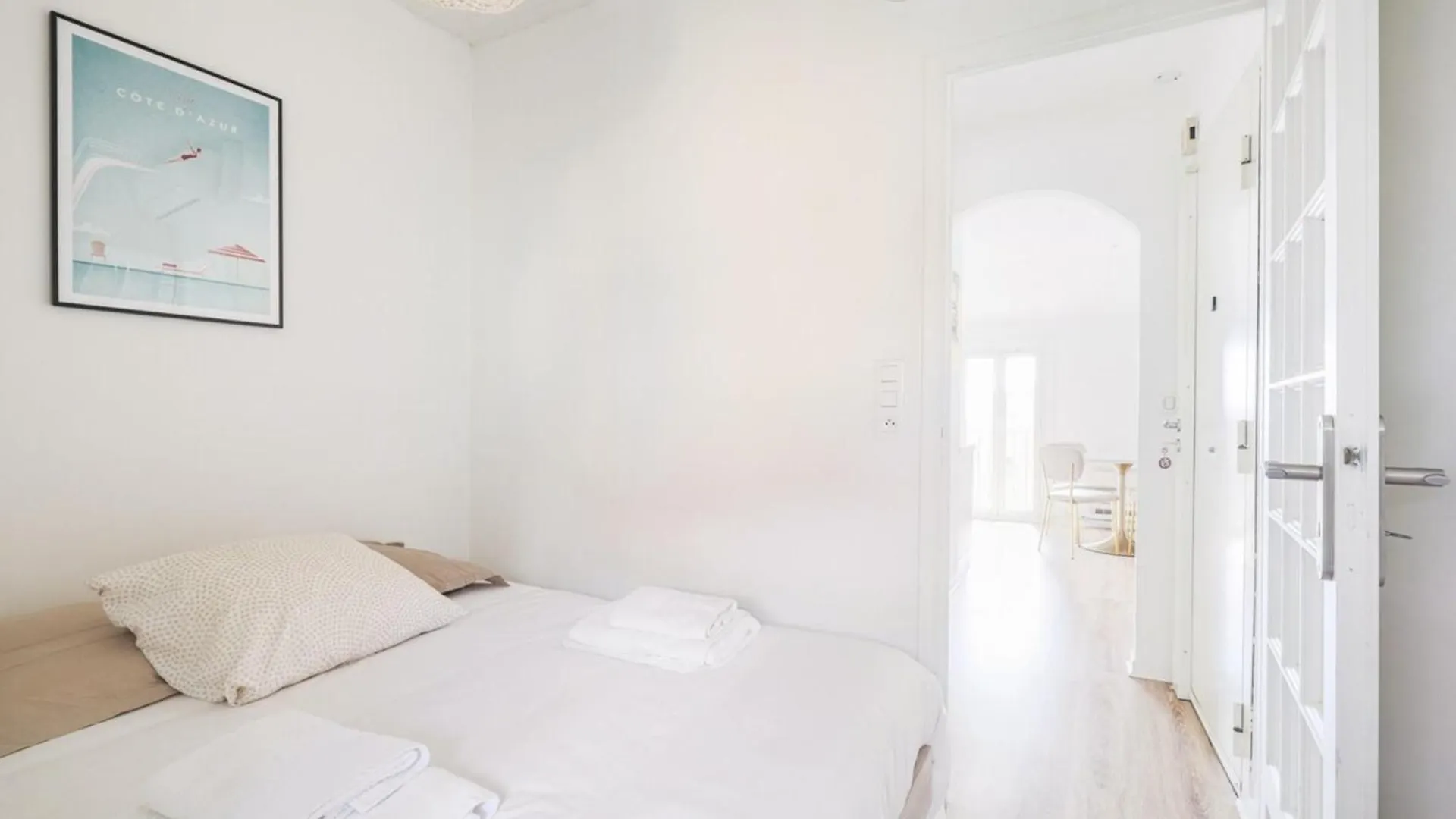 Charming 2-Bedroom With Sea View 150M From Monaco Beausoleil
